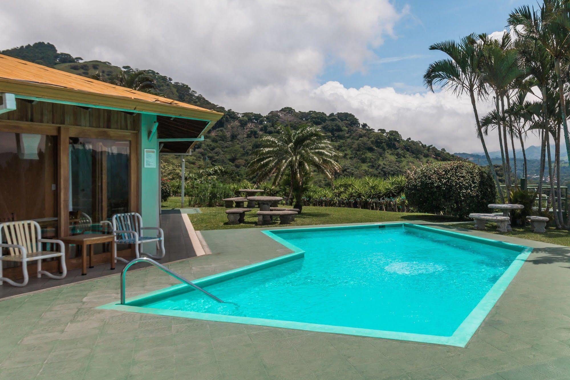Vista Atenas Bed And Breakfast Mercedes  Εξωτερικό φωτογραφία